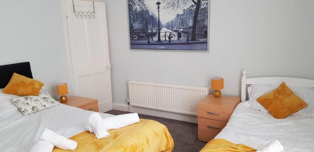 Matlock Street - Excellent House For Essential Workers And Contractors Parking Wifi Holiday home